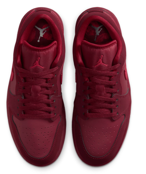 Women's Air Jordan 1 Low SE 'Valentines Day' | Personal Postscript