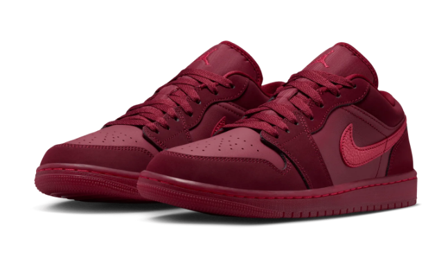 Women's Air Jordan 1 Low SE 'Valentines Day' | Personal Postscript