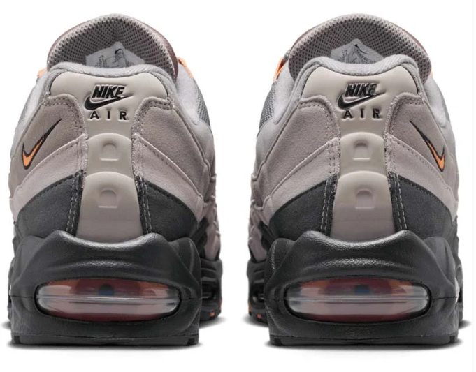 Nike Air Max 95 OG Pencil Point/Hot Curry | Graphite Ember