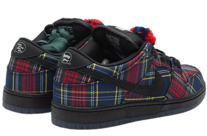 Nike x Nardwuar SB Dunk Low 'Tartan' II1493-600 | Offbeat Archive