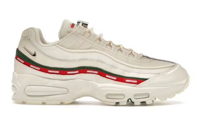 Nike Air Max 95 SP x Undefeated Sail | Sail Side Story