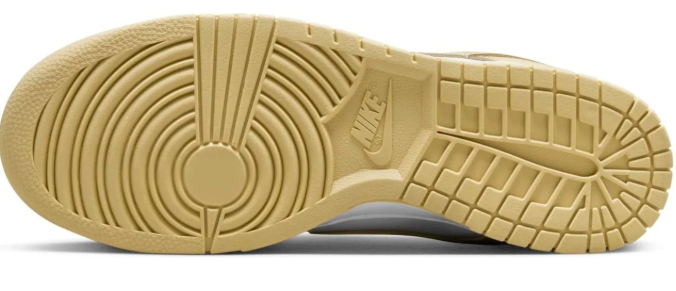 Nike Dunk Low 'Team Gold' | Golden Common Ground | DV0833-100